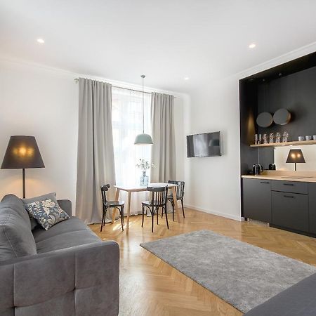 Wanderlust Apartments Krasków Εξωτερικό φωτογραφία