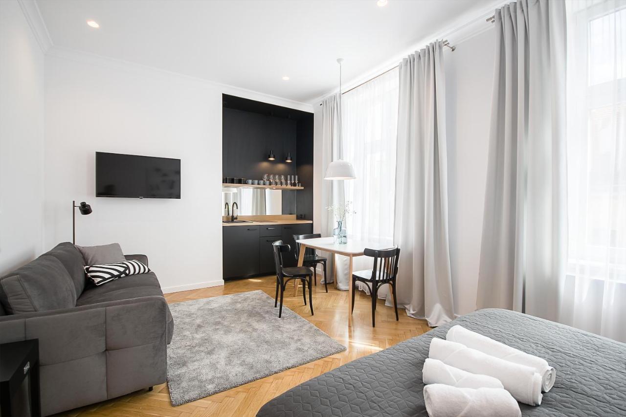 Wanderlust Apartments Krasków Εξωτερικό φωτογραφία